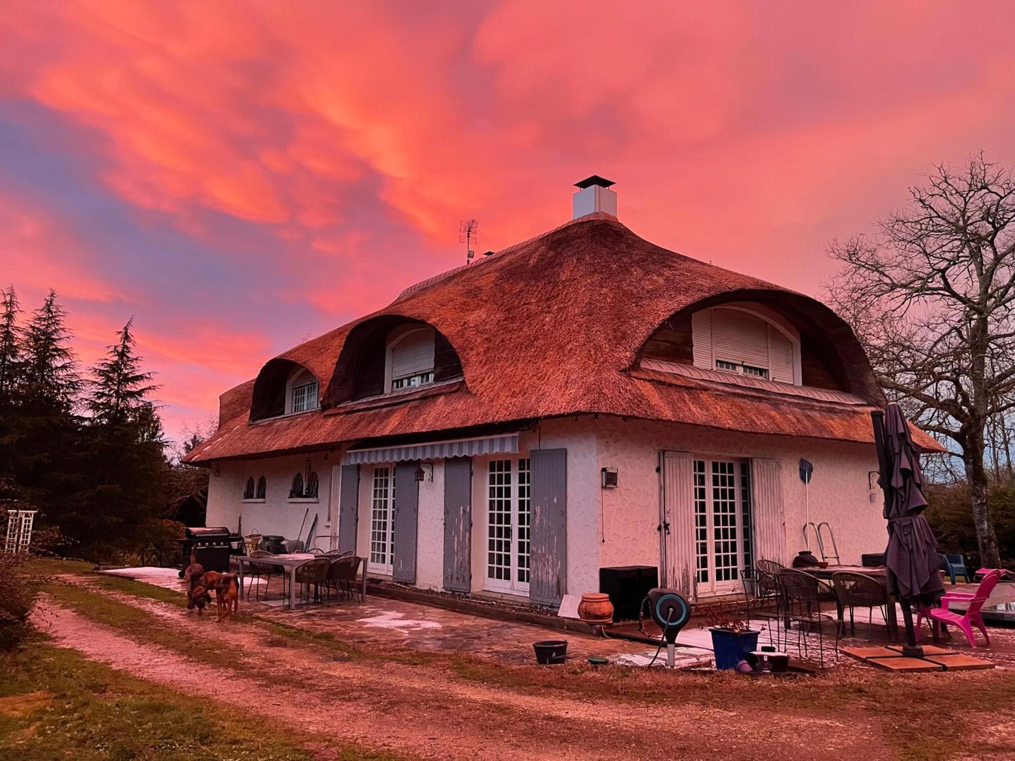 Bretagne-de-MarsanLa Belle Chaumiere住宿加早餐旅馆 外观 照片